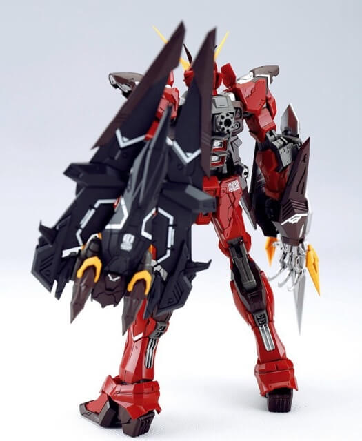 Dragon Momoko Gundam Testament