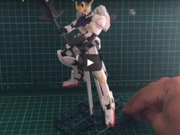 Cara membuat stand base gundam